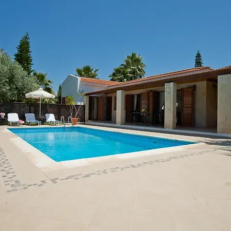 Villa Kleoniki Polis